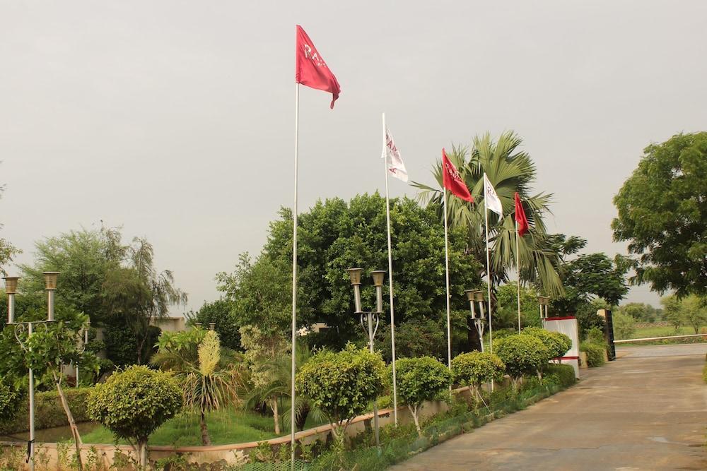Hotel Ramada By Wyndham Jaipur Jaisinghpura Exterior foto
